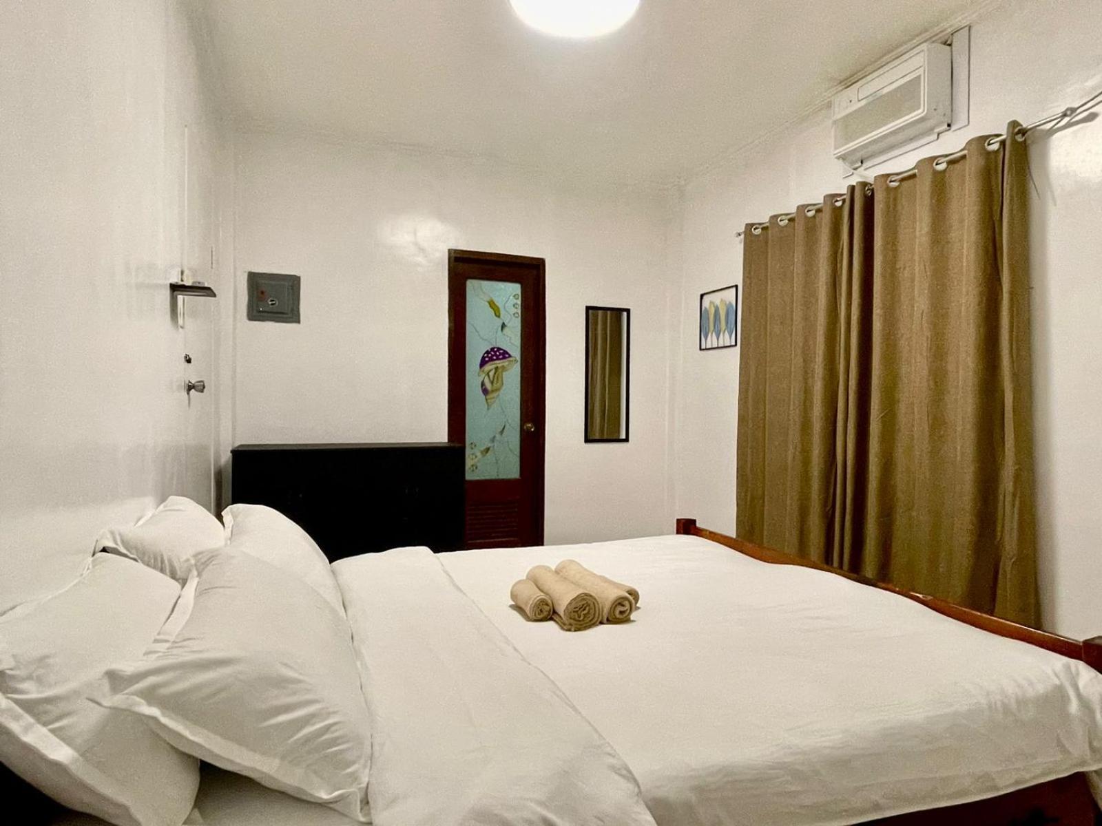 Trail Inn Puerto Princesa Eksteriør billede